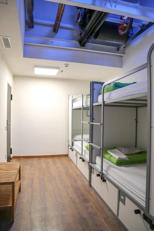Cats Hostel Madrid Sol Eksteriør billede